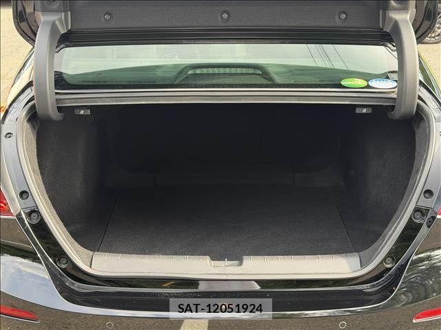 Honda INSIGHT 2019-02 8525278-10
