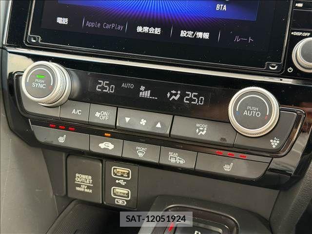 Honda INSIGHT 2019-02 8525278-12