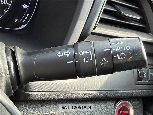 Honda INSIGHT 2019-02 8525278-28