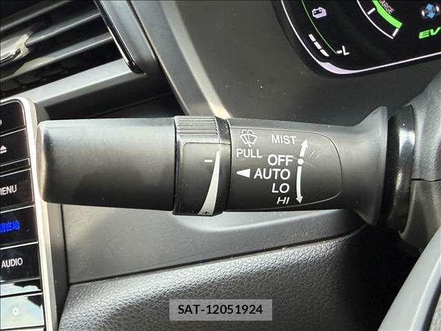 Honda INSIGHT 2019-02 8525278-29