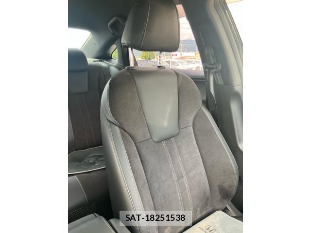 Honda INSIGHT 2019-05 8562220-27