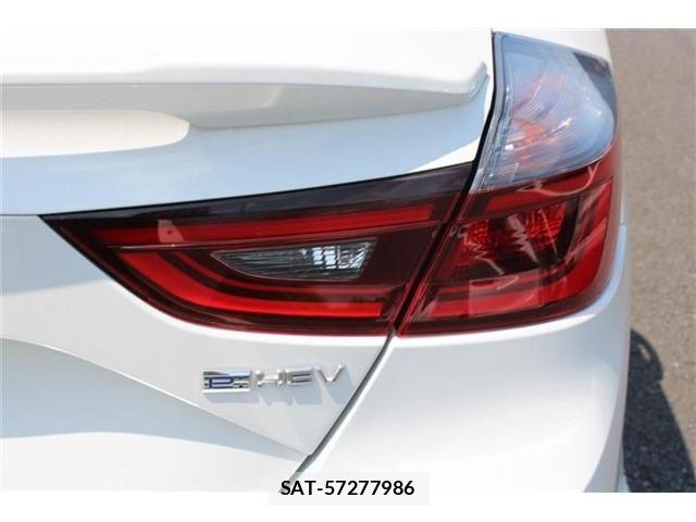 Honda INSIGHT 2023-01 8562219-19