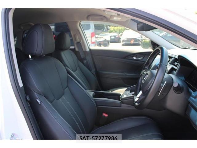 Honda INSIGHT 2023-01 8562219-22