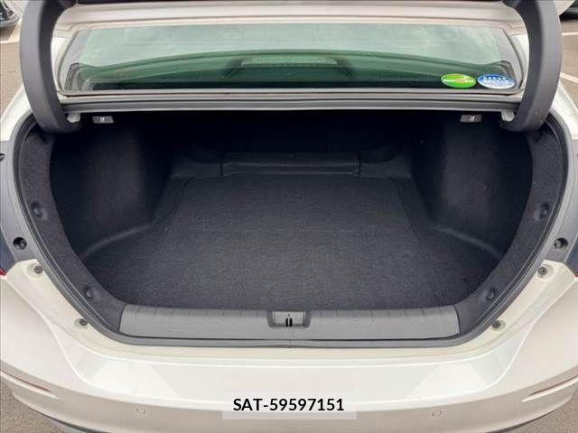 Honda INSIGHT 2020-04 8659548-18