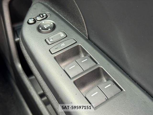Honda INSIGHT 2020-04 8659548-23