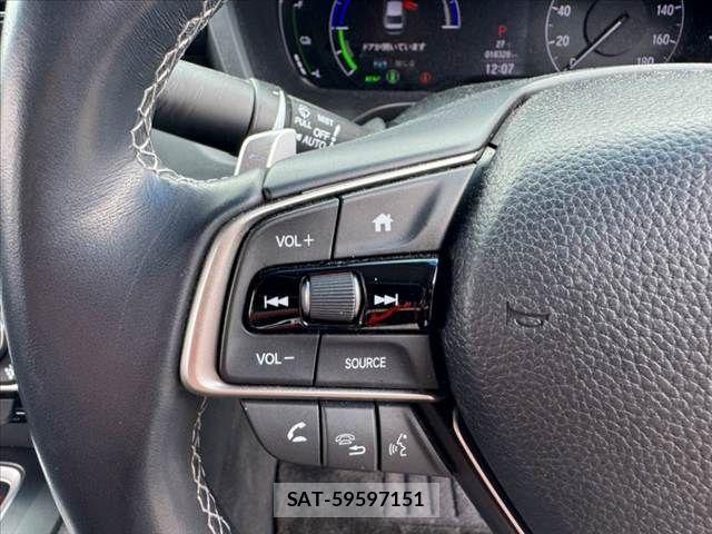 Honda INSIGHT 2020-04 8659548-24