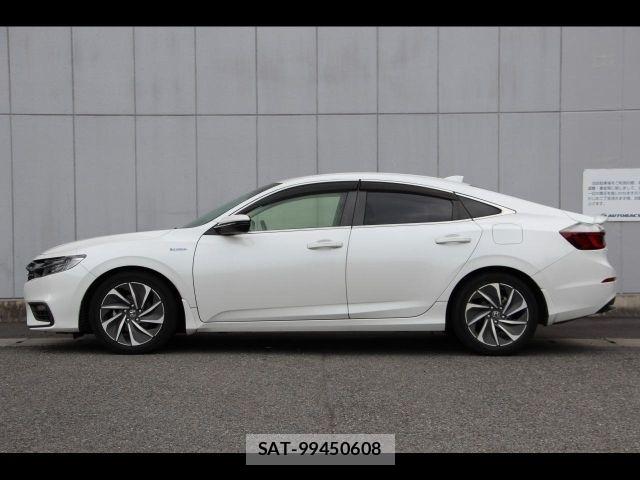 Honda INSIGHT 2019-03 8685731-15