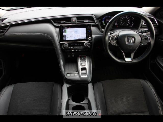 Honda INSIGHT 2019-03 8685731-1