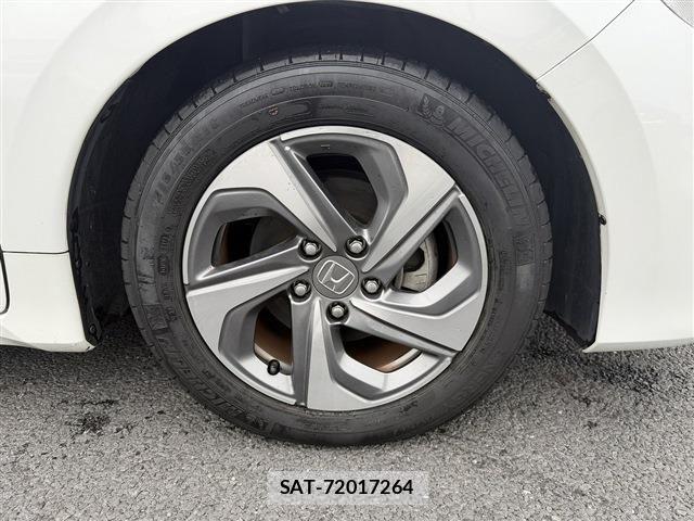 Honda INSIGHT 2020-06 8685733-17