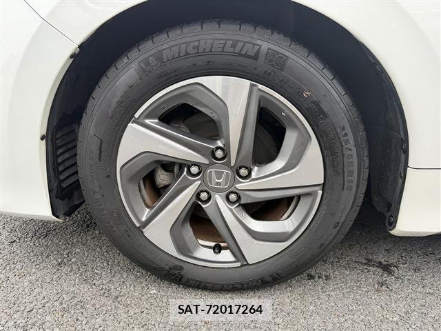 Honda INSIGHT 2020-06 8685733-20