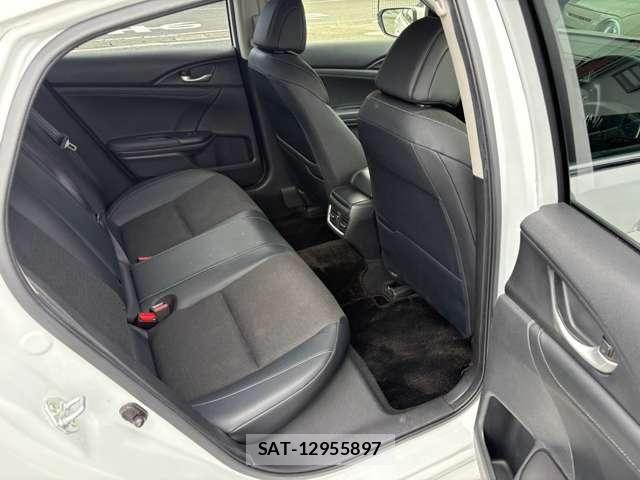 Honda INSIGHT 2019-09 8796253-14