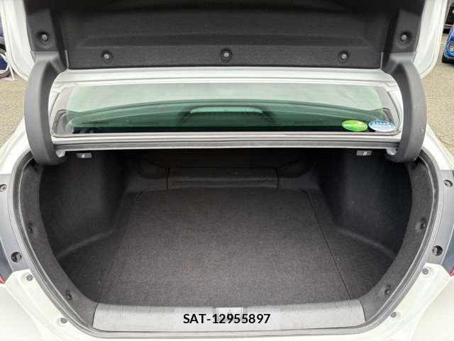 Honda INSIGHT 2019-09 8796253-17