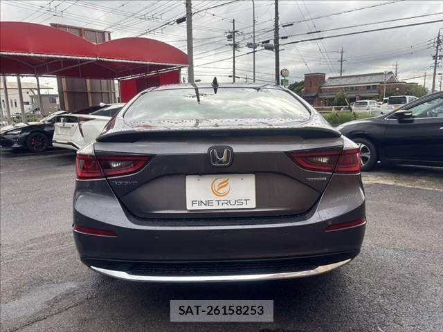 Honda INSIGHT 2019-01 8849397-19