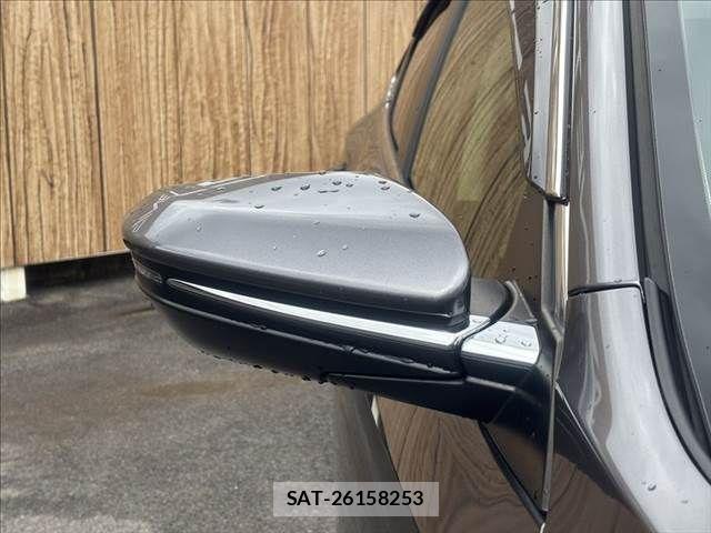 Honda INSIGHT 2019-01 8849397-27