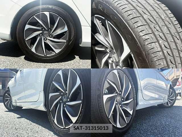 Honda INSIGHT 2019-02 8880179-7