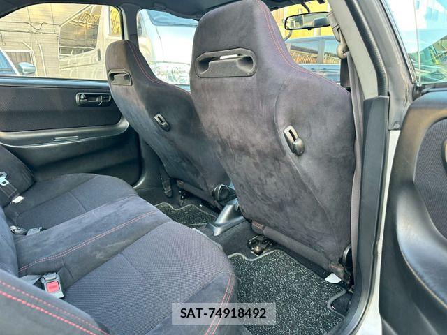 Honda INTEGRA 1998-04 6906746-17