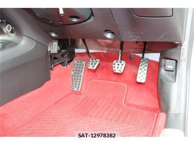 Honda INTEGRA 2006-07 1281798-11