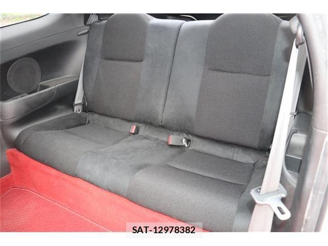 Honda INTEGRA 2006-07 1281798-12