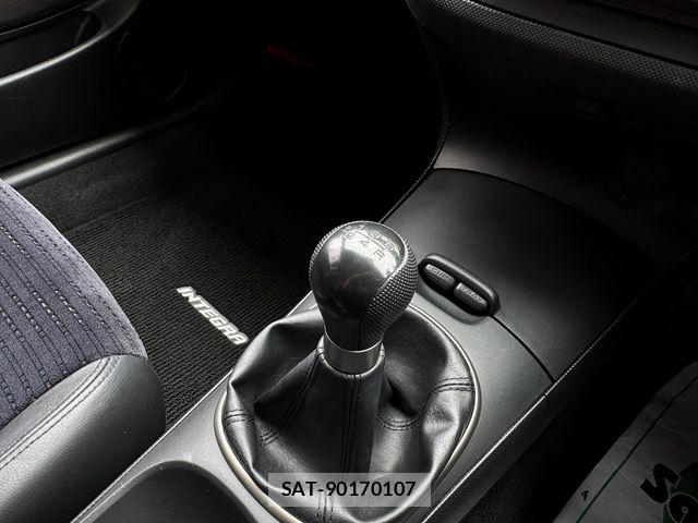 Honda INTEGRA 2003-04 8659551-26