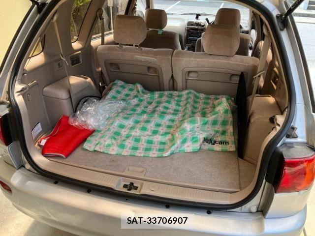 Toyota IPSUM 2000-09 1211084-4