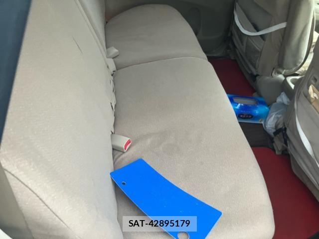 Toyota IPSUM 2004-03 7058946-9