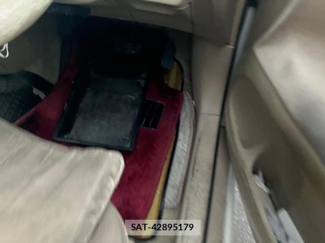 Toyota IPSUM 2004-03 7058946-11