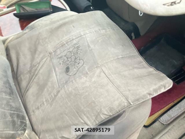Toyota IPSUM 2004-03 7058946-12