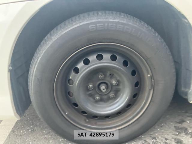 Toyota IPSUM 2004-03 7058946-5