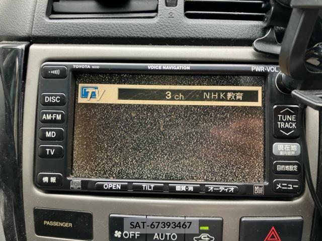Toyota IPSUM 2001-08 7251106-11