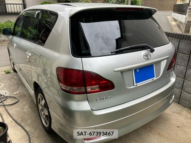 Toyota IPSUM 2001-08 7251106-2