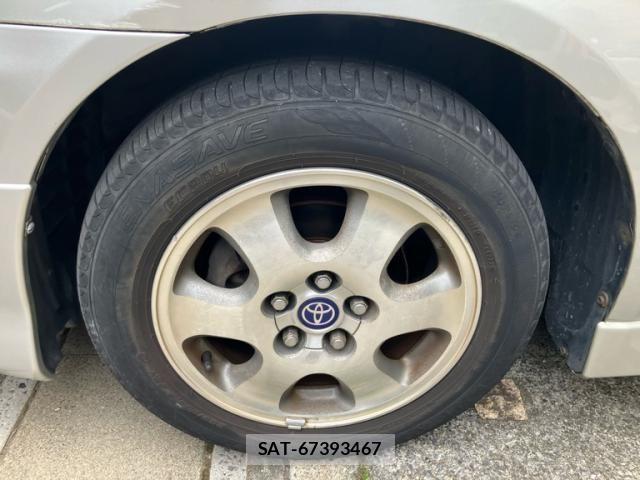 Toyota IPSUM 2001-08 7251106-4