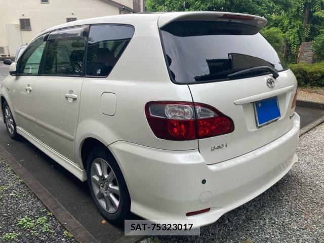 Toyota IPSUM 2005-06 7358174-5