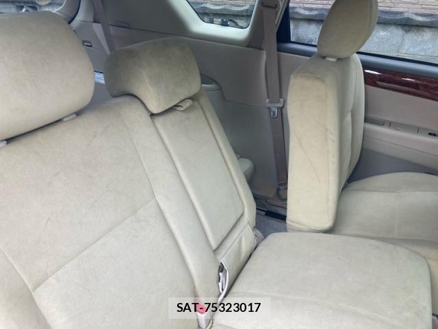 Toyota IPSUM 2005-06 7358174-8