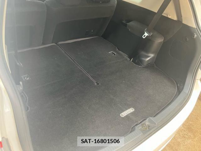 Toyota IPSUM 2005-07 7392444-10