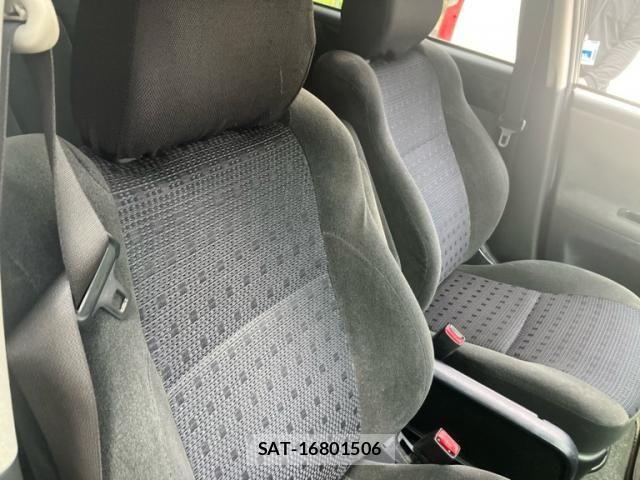 Toyota IPSUM 2005-07 7392444-14