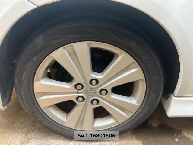 Toyota IPSUM 2005-07 7392444-5