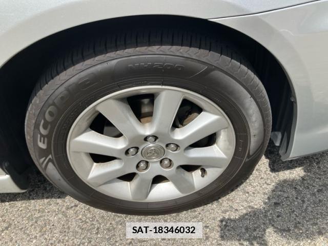 Toyota IPSUM 2004-03 7902756-7
