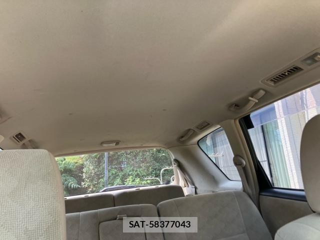 Toyota IPSUM 2001-10 8099739-20