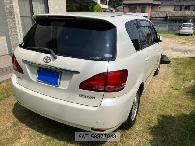 Toyota IPSUM 2001-10 8099739-2