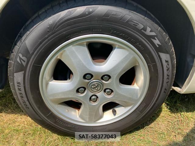 Toyota IPSUM 2001-10 8099739-5