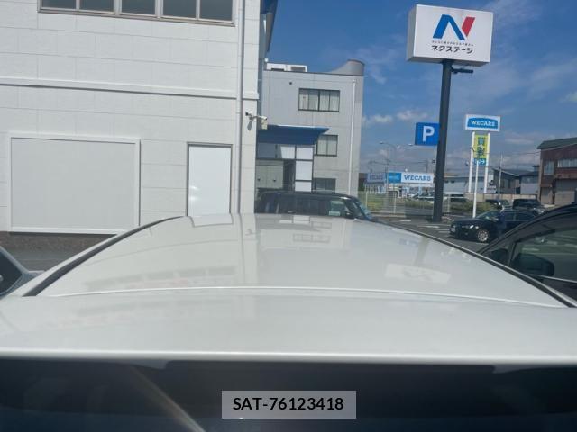 Toyota IPSUM 2003-11 8314881-11