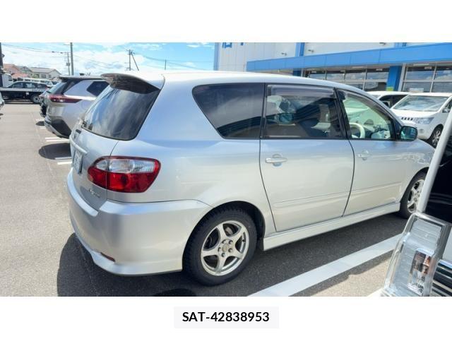 Toyota IPSUM 2005-09 8412959-2