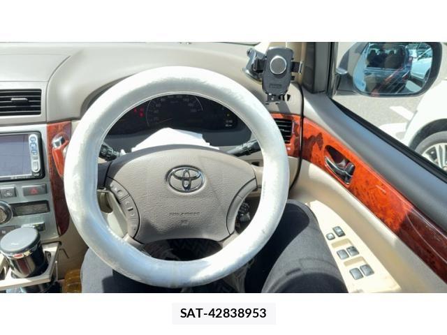 Toyota IPSUM 2005-09 8412959-7