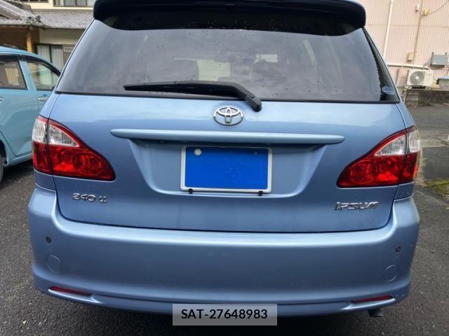 Toyota IPSUM 2003-11 8742836-6