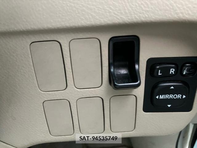 Toyota IPSUM 2006-07 8796254-12