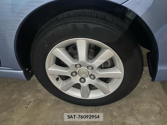 Toyota IPSUM 2006-02 8871202-9