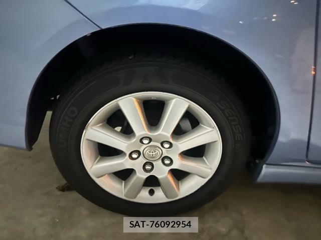 Toyota IPSUM 2006-02 8871202-10