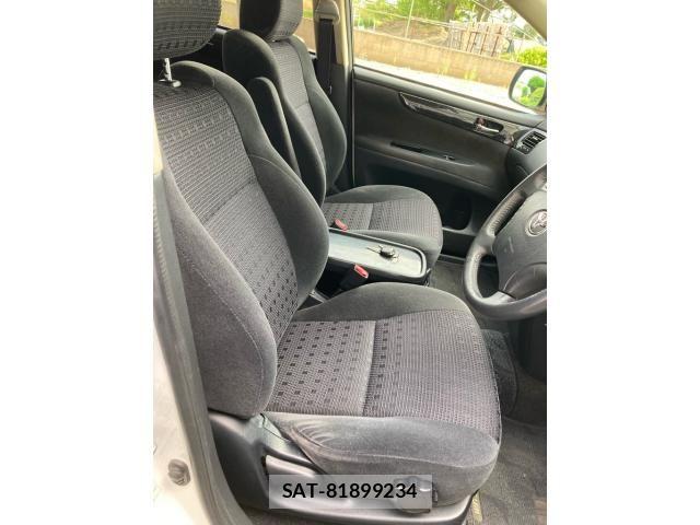 Toyota IPSUM 2004-05 7724345-11