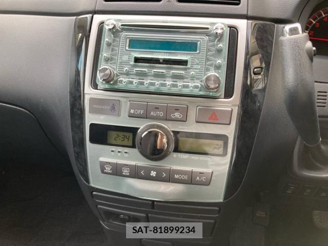 Toyota IPSUM 2004-05 7724345-15