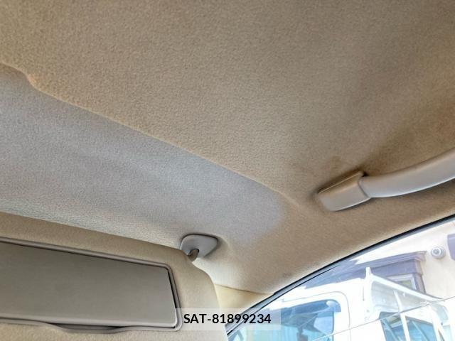 Toyota IPSUM 2004-05 7724345-18